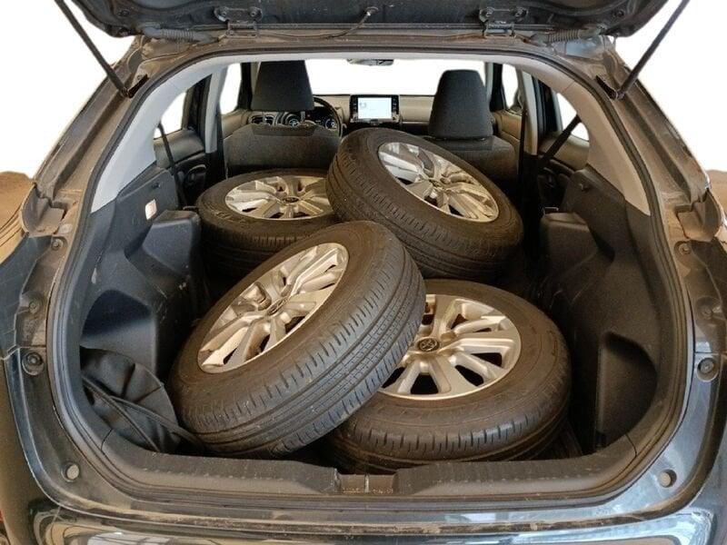 Toyota Yaris Cross Yaris Cross 1.5 Hybrid 5p. E-CVT Active
