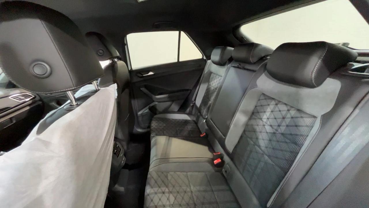 Volkswagen T-Roc 1.0 TSI R-Line Plus KM 0