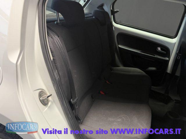VOLKSWAGEN up! 1.0 EVO move up! 65 CV - NEOPATENTATI - PROMO