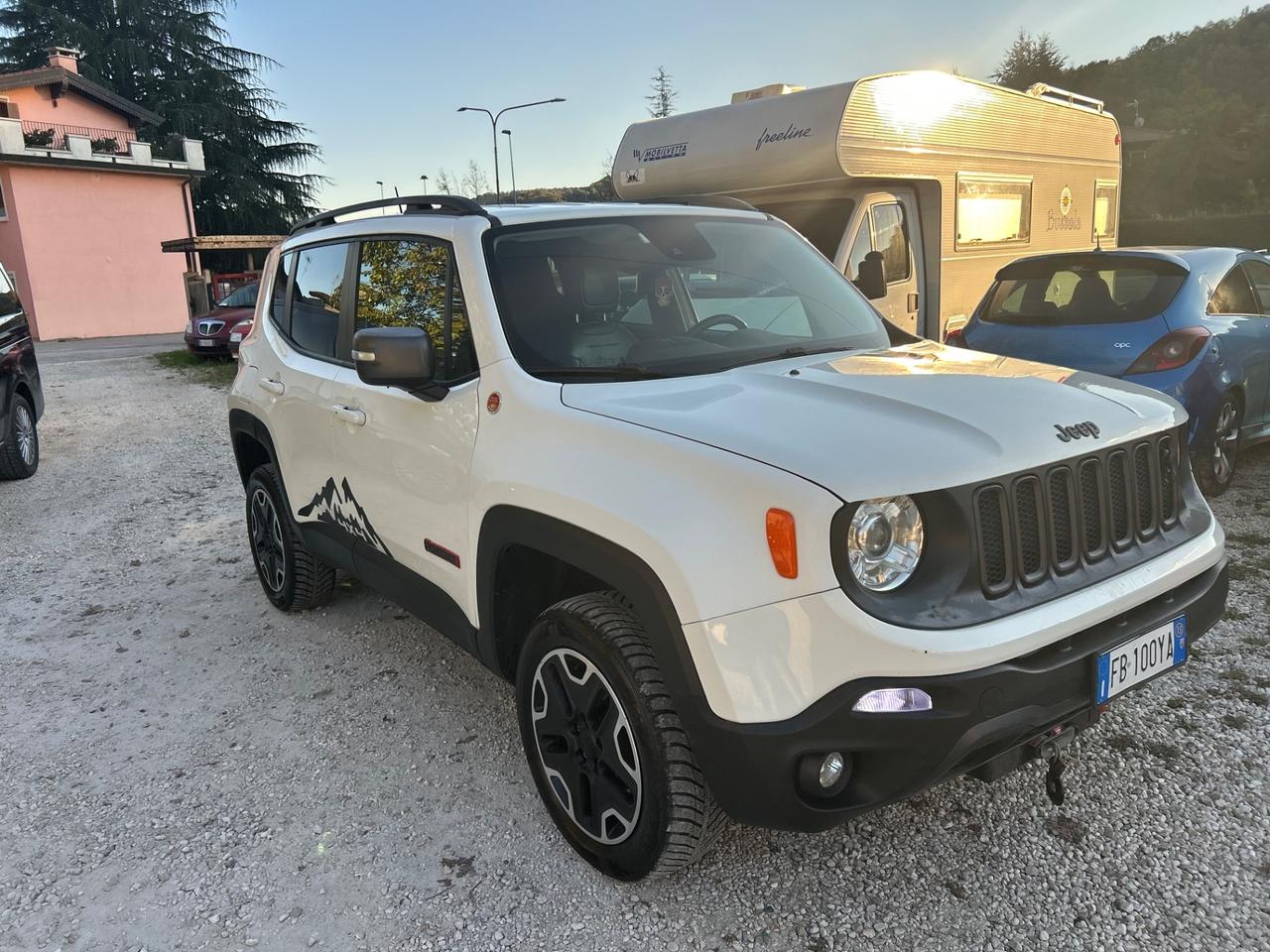 Jeep Renegade 2.0 Mjt 170CV 4WD Active Drive Low Trailhawk