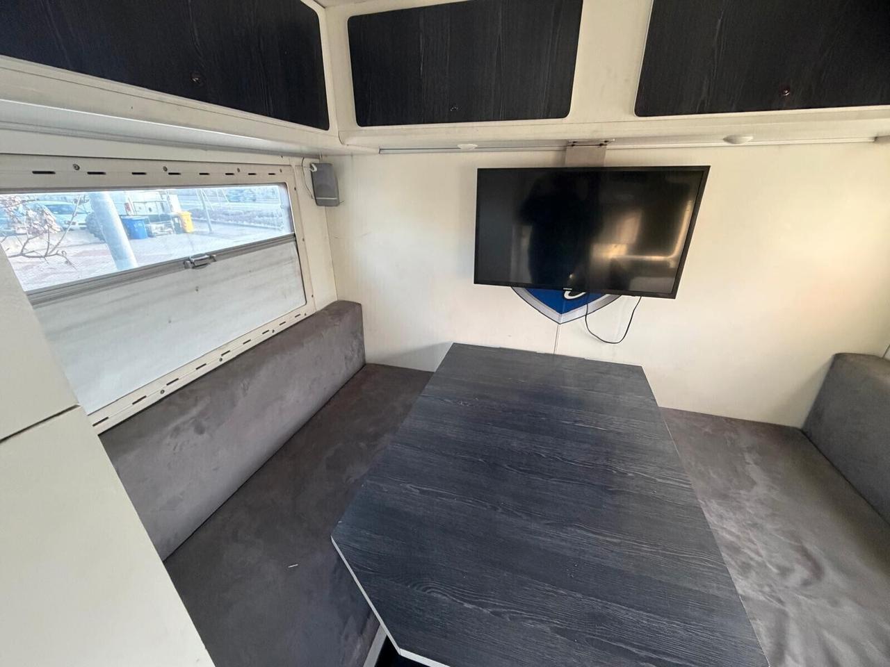 Iveco Daily 35C15 Mini Truck