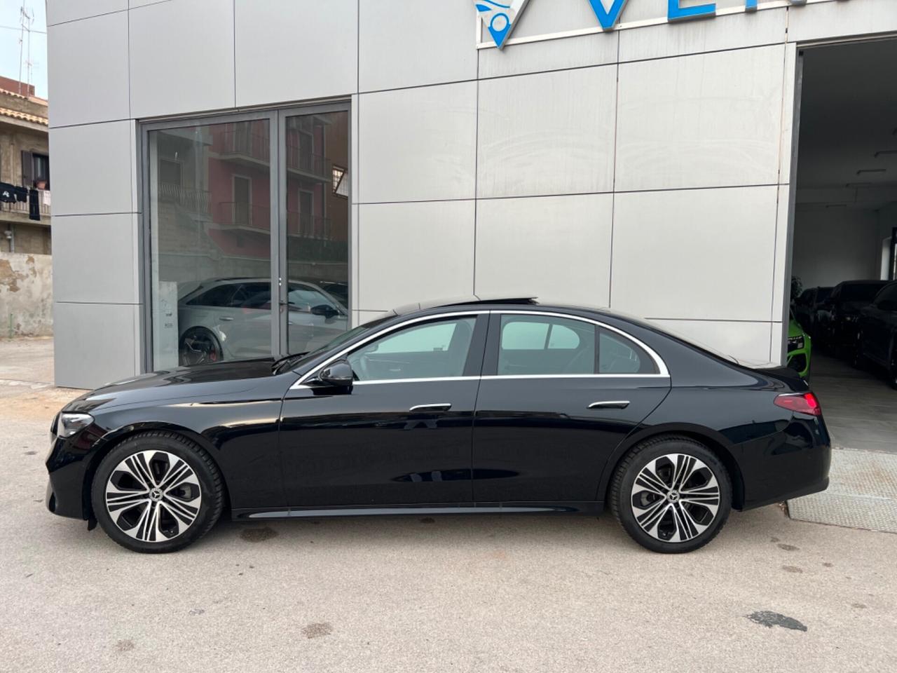 Mercedes-Benz E 220 d Advanced possibilità noleggio no scoring