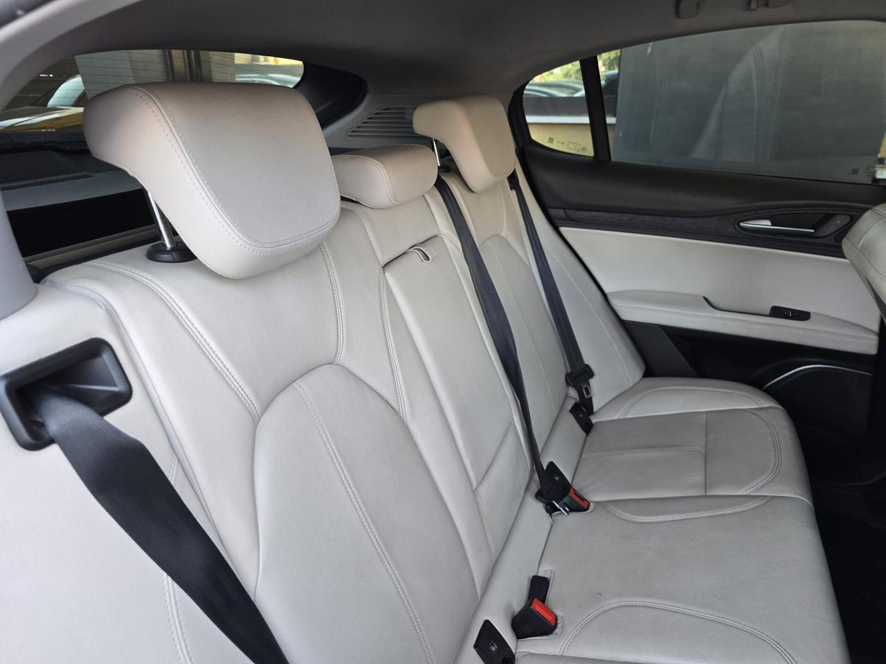 Alfa Romeo Stelvio 2.2 Turbodiesel 190 CV AT8 Q4 Executive
