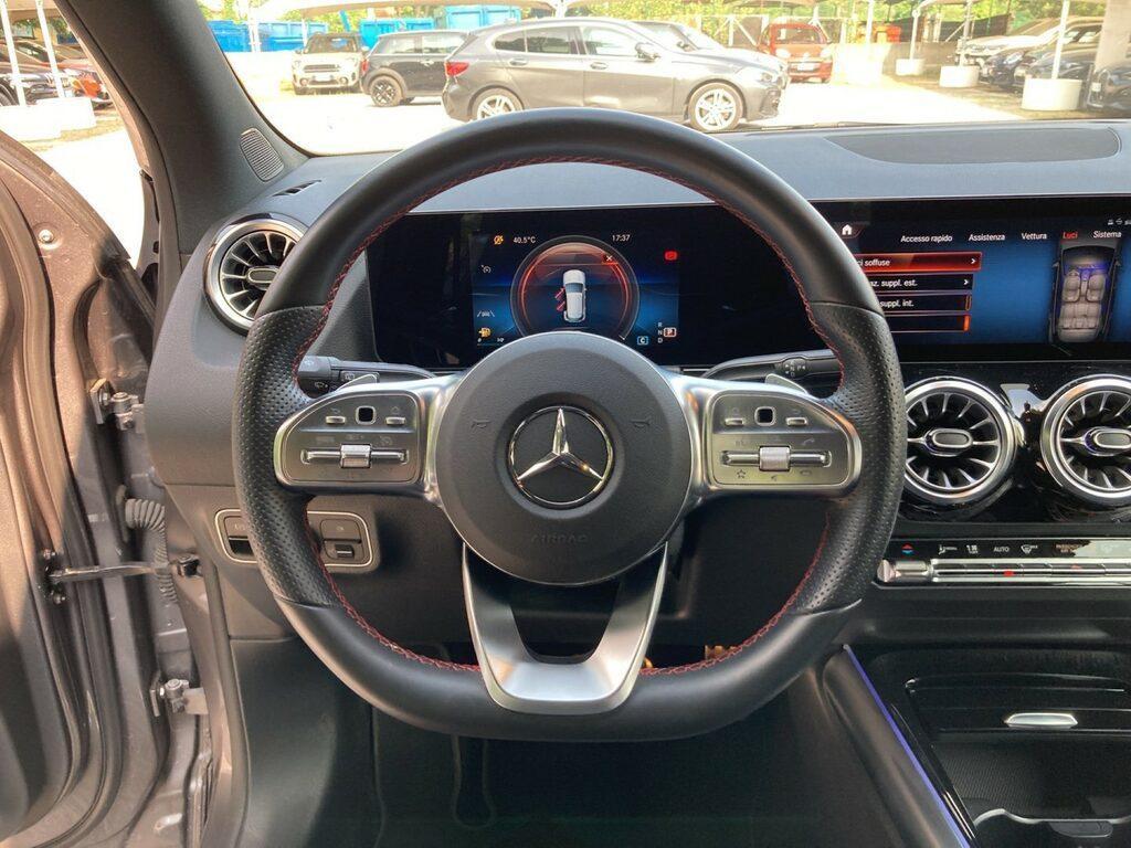 Mercedes GLA 200 200 D Premium 4Matic 8G-DCT