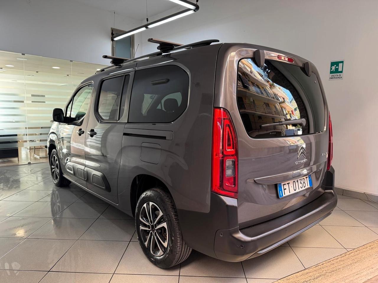 Citroen Berlingo XL 1.5 Diesel 130/cv 7 POSTI Shine