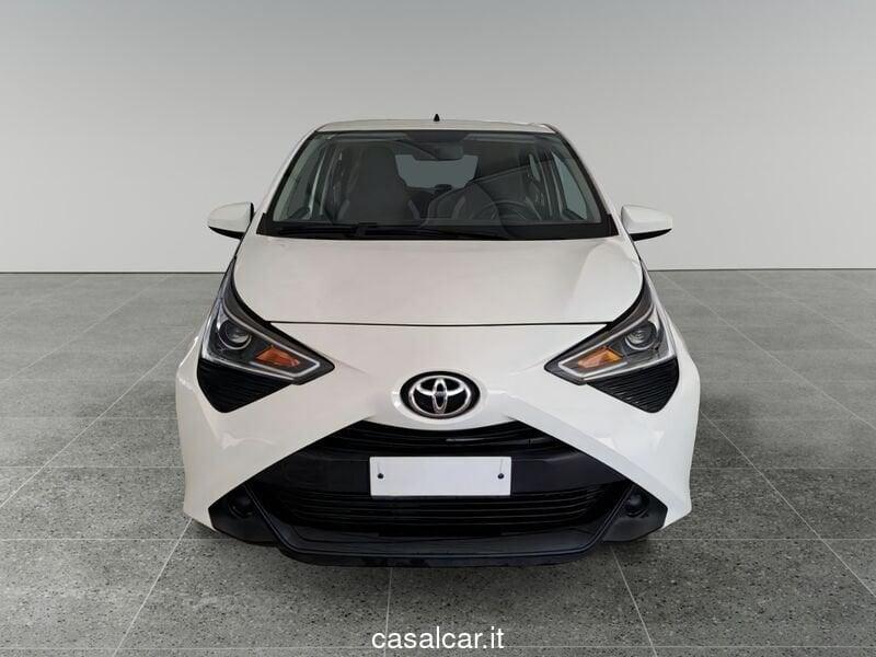 Toyota Aygo 1.0 VVT-i 72 CV 5p. x-business CON 3 TRE ANNI DI GARANZIA KM ILLIMITATI PARI ALLA NUOVA