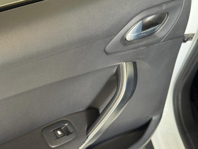 PEUGEOT 2008 1° serie BlueHDi 100 Allure