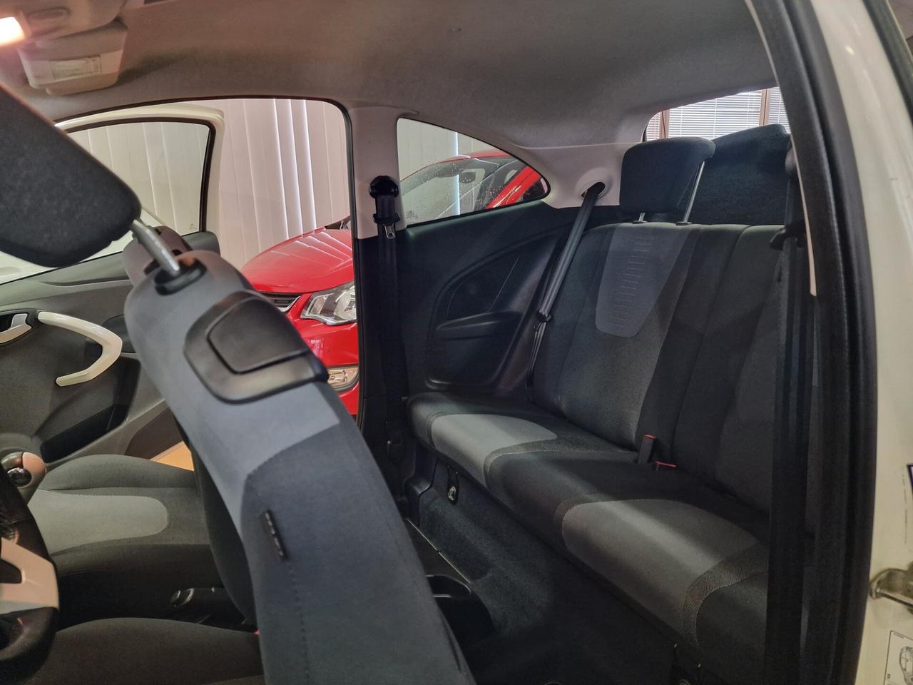 Ford Ka 1.2 8V 69 CV Bz.-GPL, 138 mila chilometri