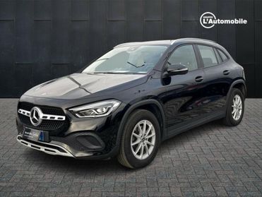 Mercedes GLA 180 180 D Business Extra 8G-DCT