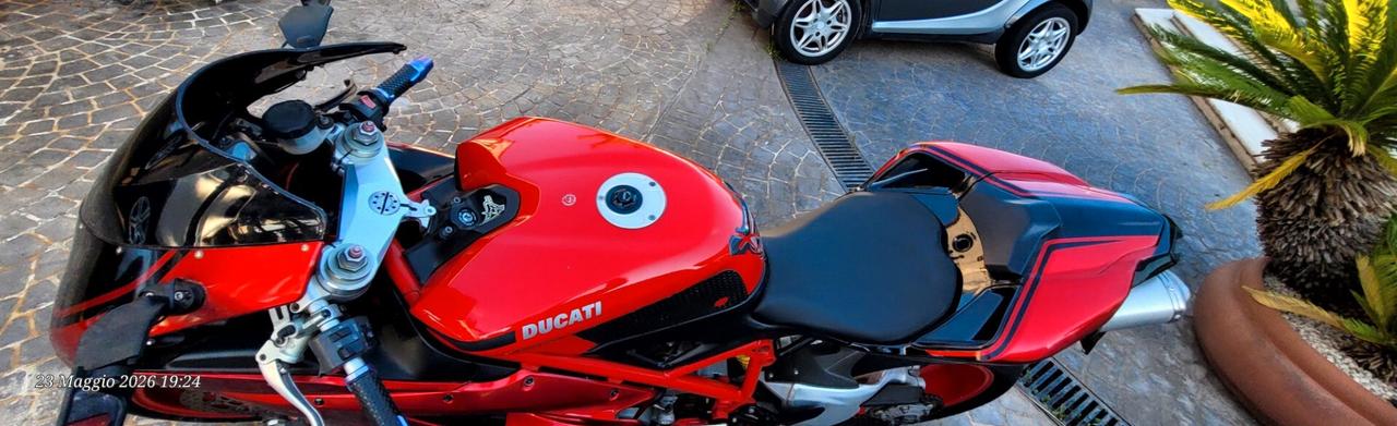 Ducati 848