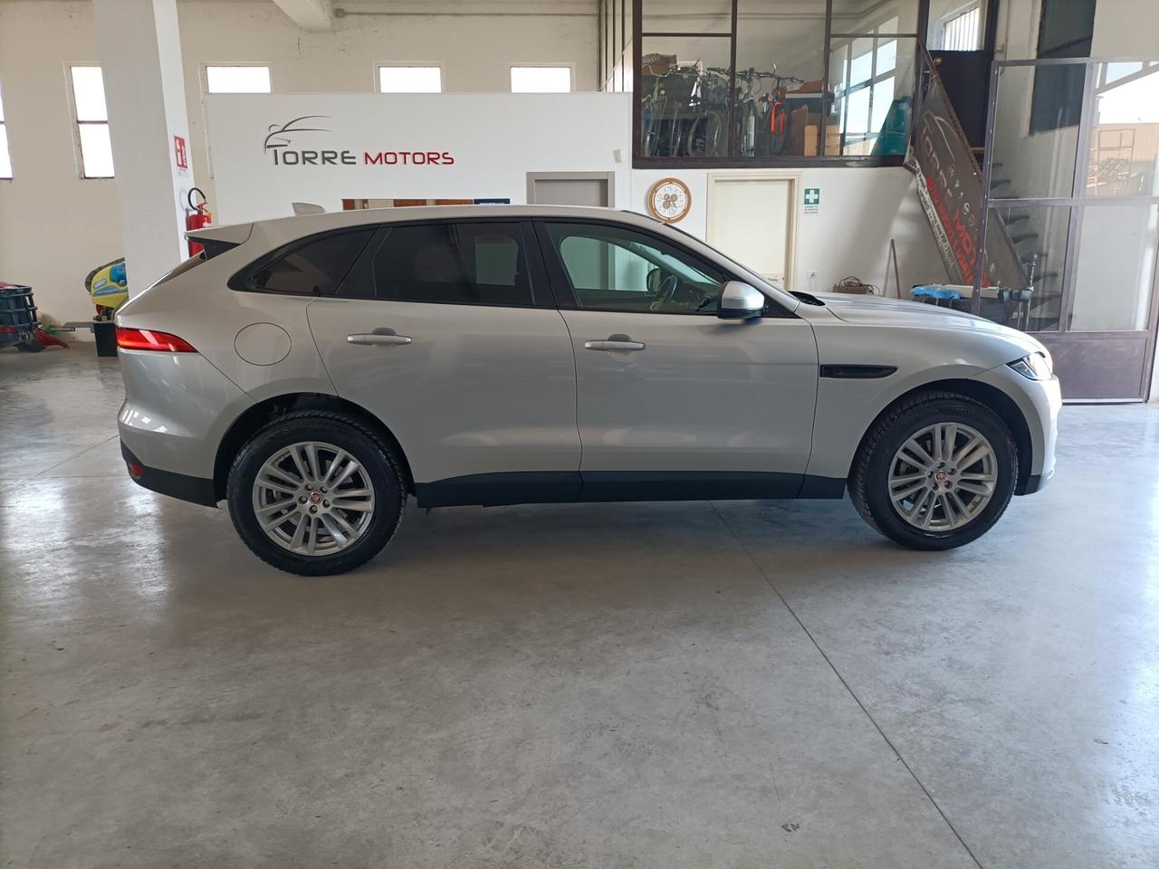 Jaguar F-Pace 2.0 D 240 CV AWD aut. Prestige 07/2018