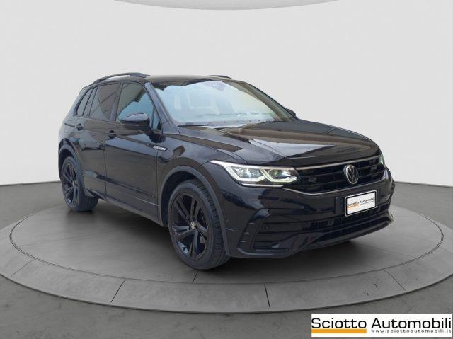 VOLKSWAGEN Tiguan 2.0 TDI 150 CV SCR DSG R-Line