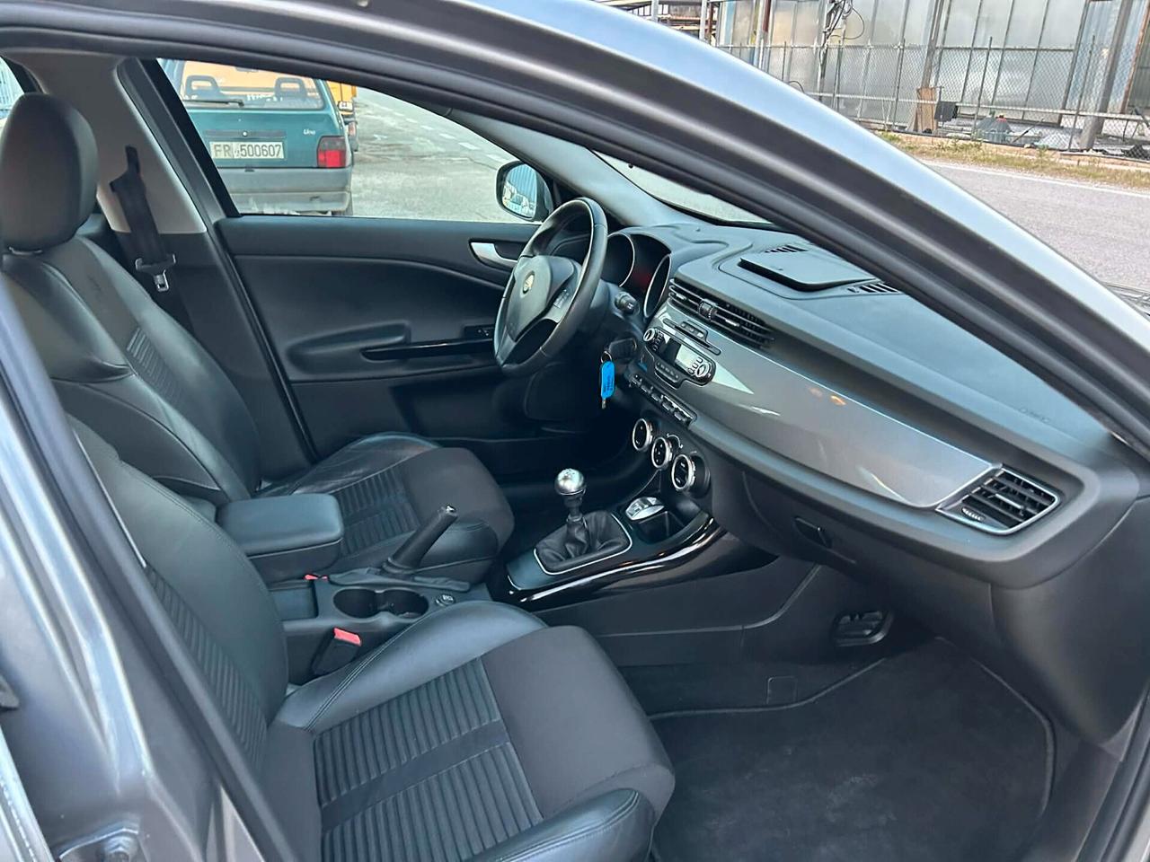 Alfa Romeo Giulietta 1.6 JTDm-2 105 CV Exclusive