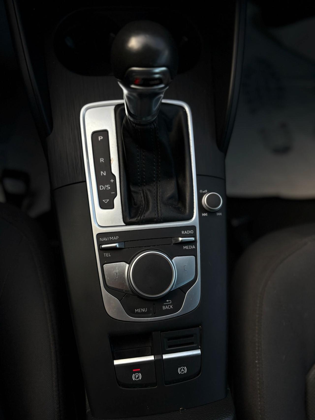 Audi A3 SPB 2.0 TDI S tronic Sport Black Friday