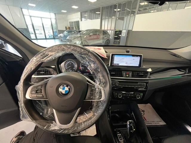 Bmw X1 sDrive18d Sport PACCHETTO LUCI INTERNO AUTOMATICO