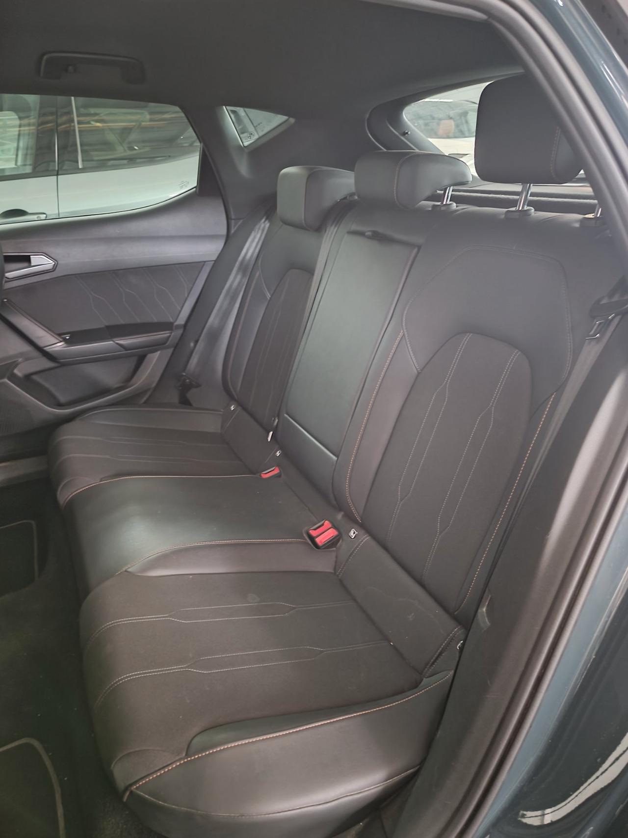 Cupra Leon 1.5 hybrid 150cv dsg