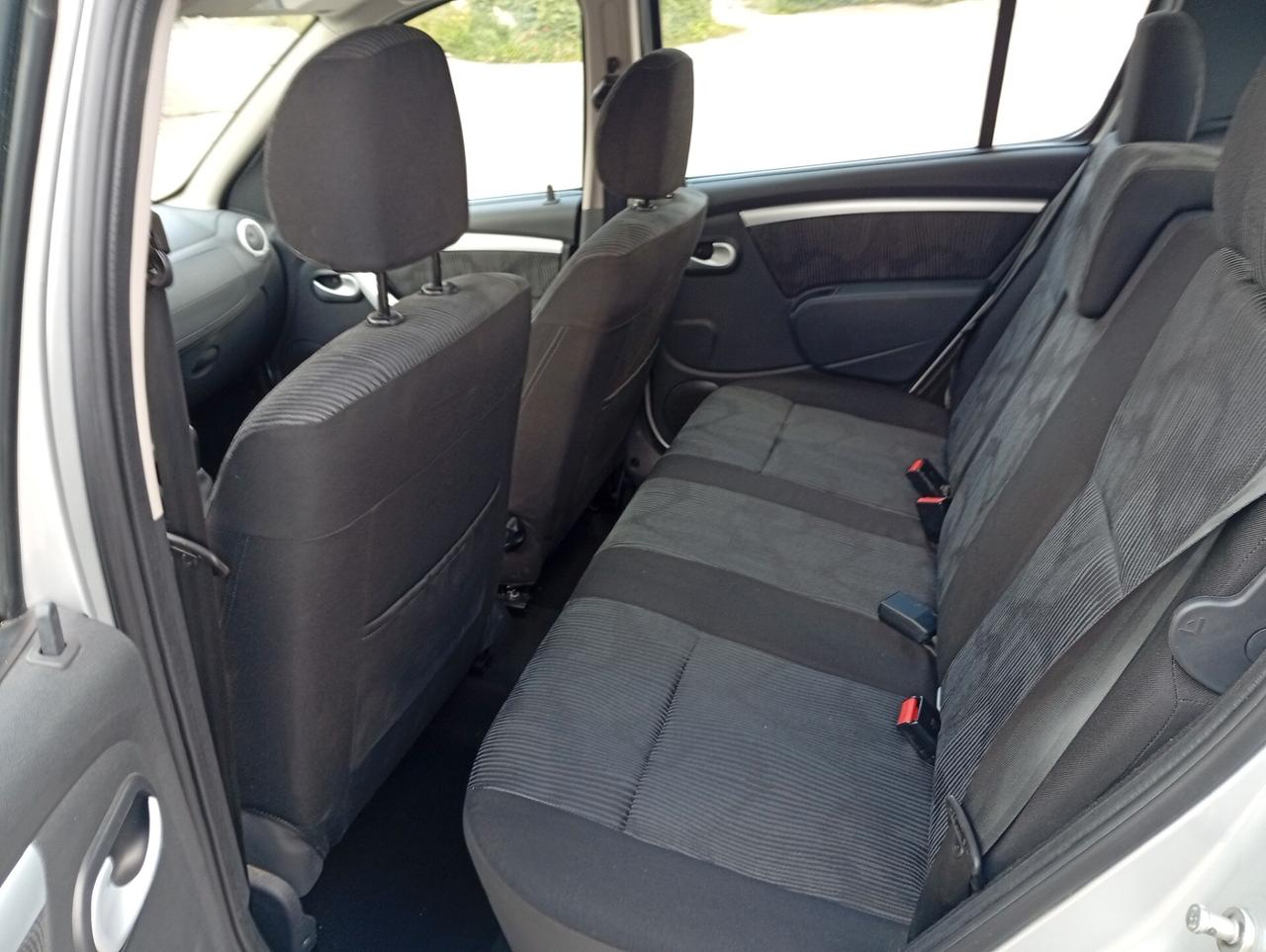 Dacia Sandero 1.4 8V GPL Lauréate