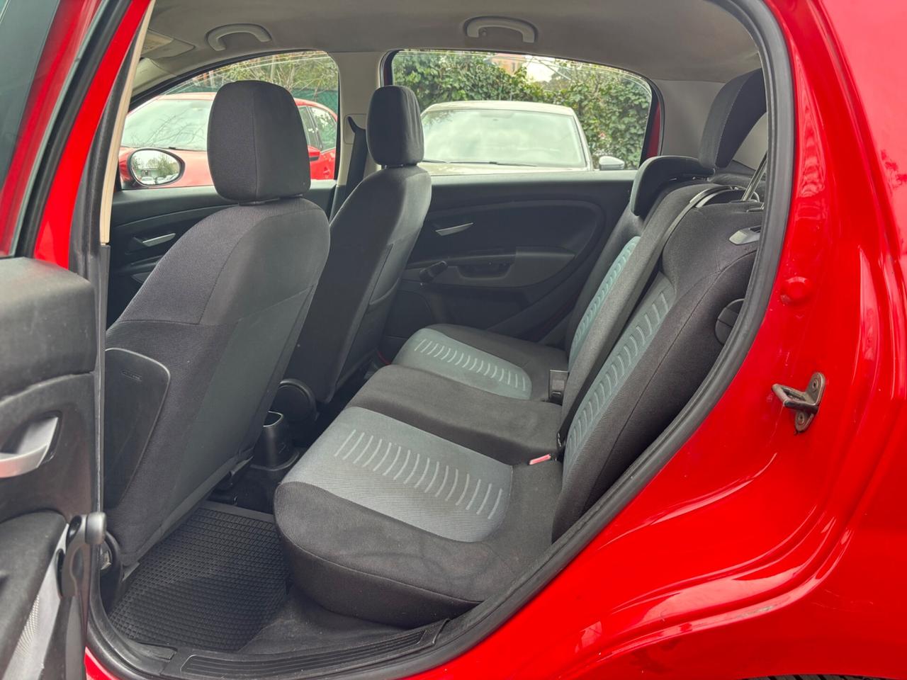 Fiat Grande Punto 1.2 5 porte Dynamic OK NEOPATENTATI