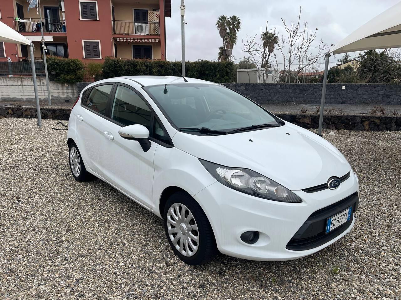 Ford Fiesta 1.2 82 CV 5 porte Titanium