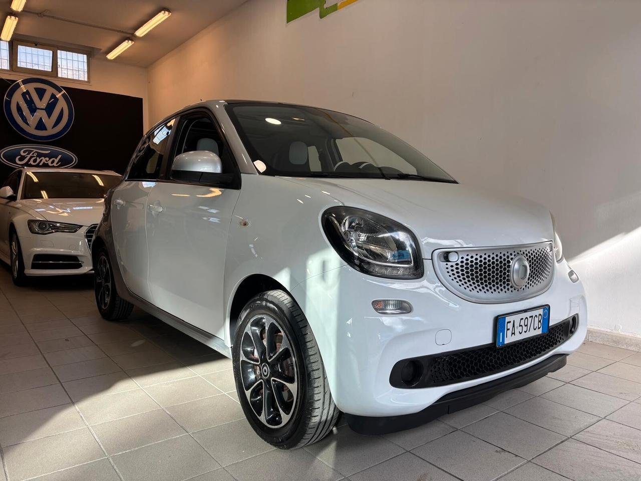 Smart ForFour 70 1.0 Passion