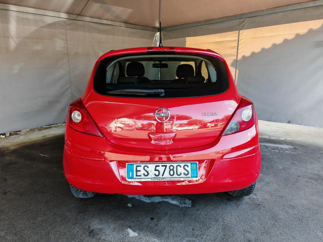 Opel Corsa 1.2 85CV 3 porte GPL-TECH b-color