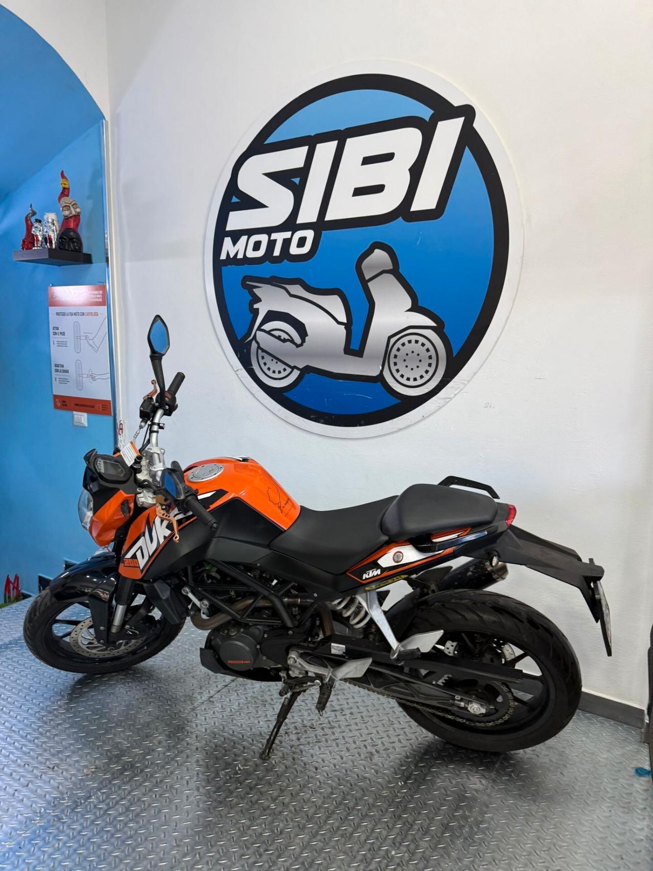 KTM 200 DUKE