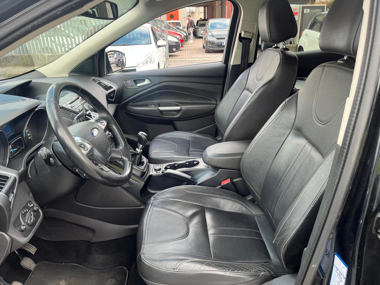 Ford Kuga 2.0 TDCI 140 CV 4WD