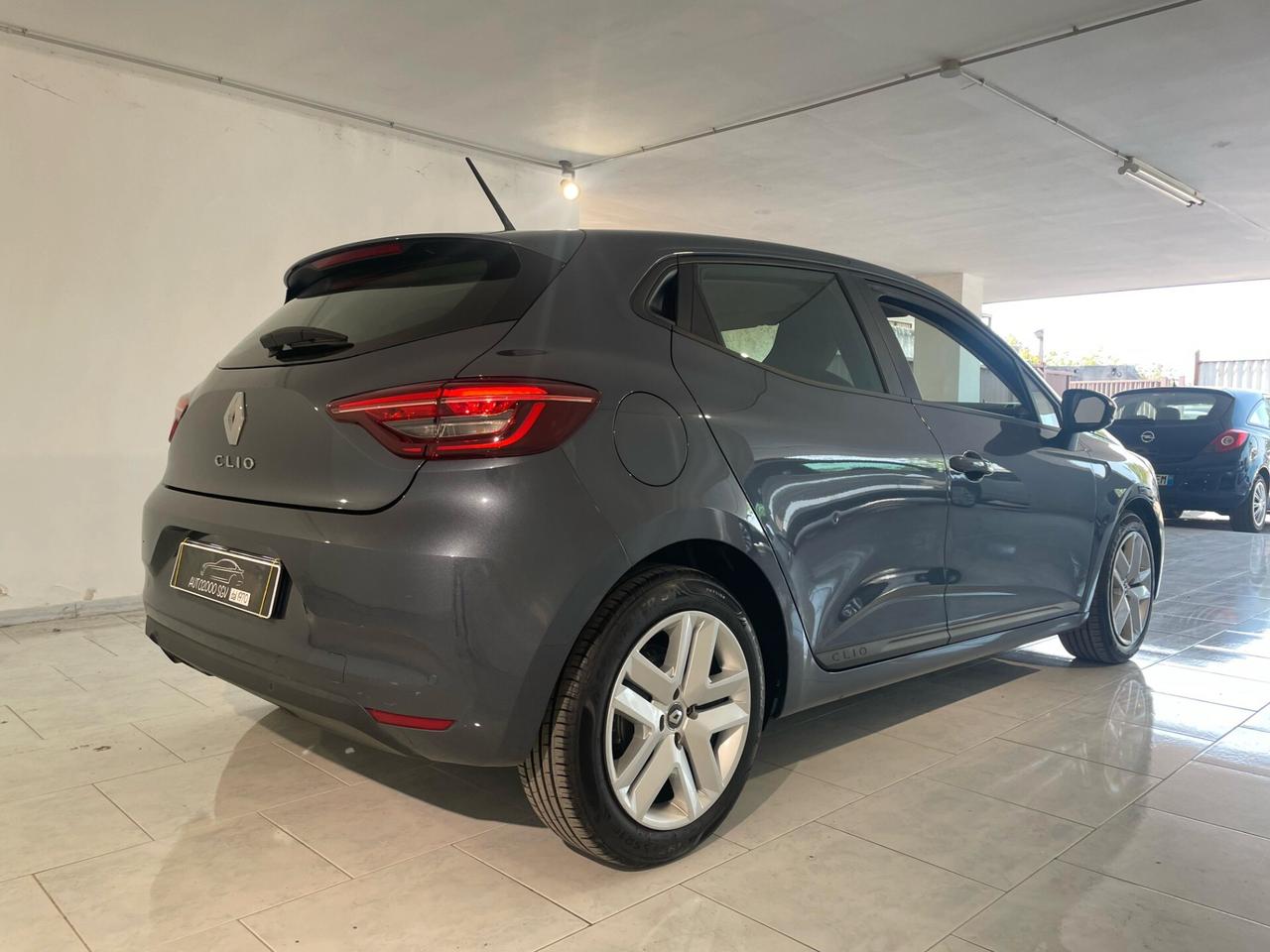 Renault Clio dCi 100 CV NEOPATENTATI