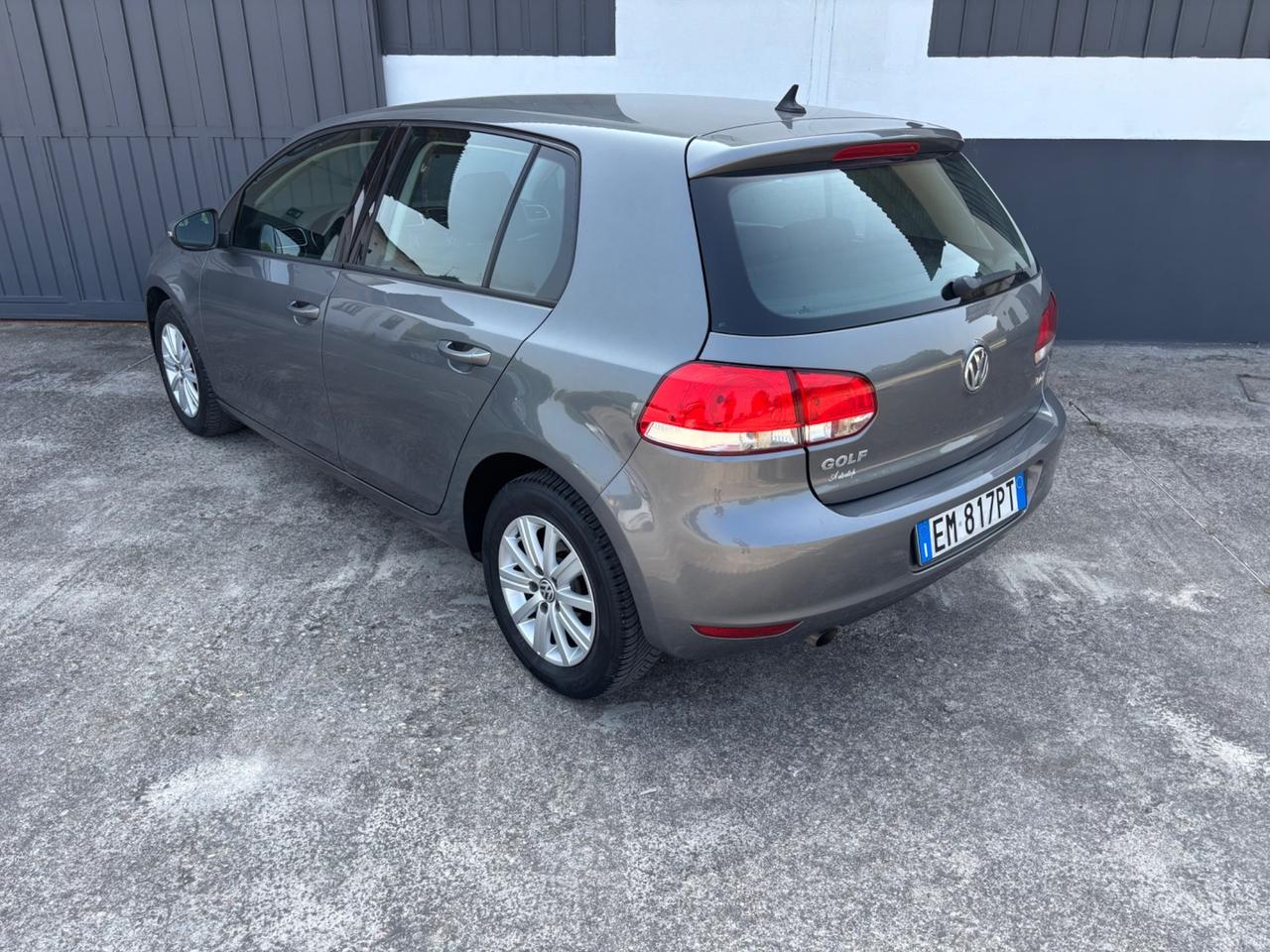 Volkswagen Golf 1.6 TDI. Neopatentati. Garanzia