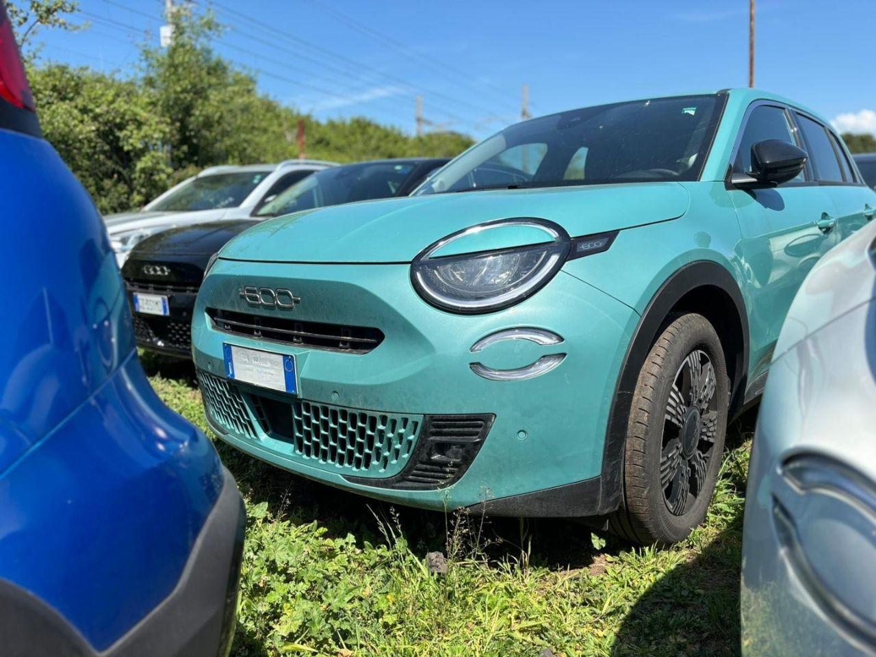 FIAT 600 IV 2023 - 600 1.2 hybrid Pop 145cv auto