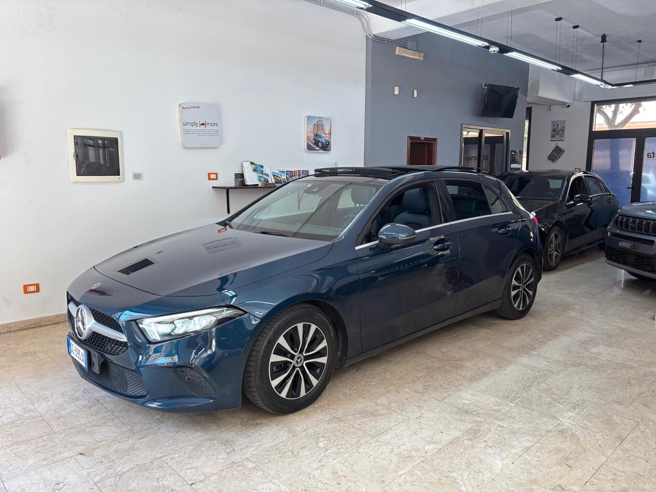 Mercedes-benz A 180d Automatic Business Extra
