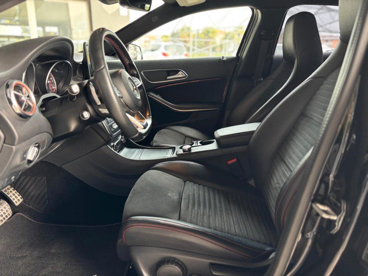 Mercedes GLA 220 d Premium 4matic auto