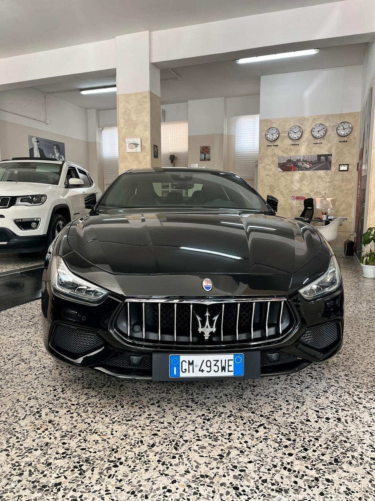Maserati Ghibli V6 Diesel Gransport