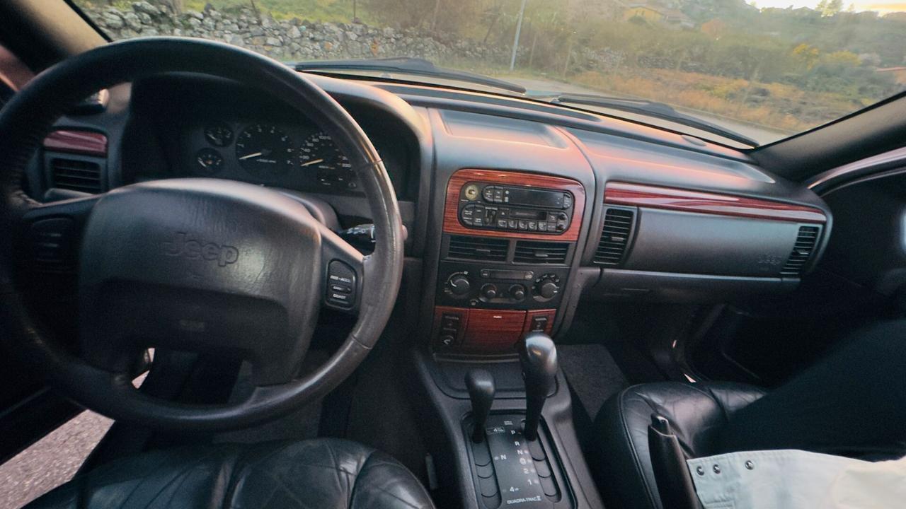 Jeep Grand Cherokee 4.7 V8 cat