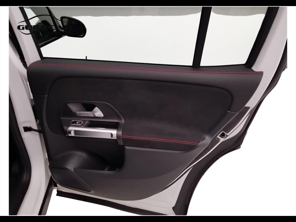 Mercedes-Benz GLB - X247 2019 - GLB 200 d Premium auto