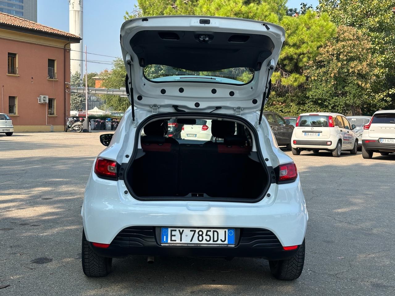 Renault Clio 1.5 dCi 8V 75CV 5 porte Costume National