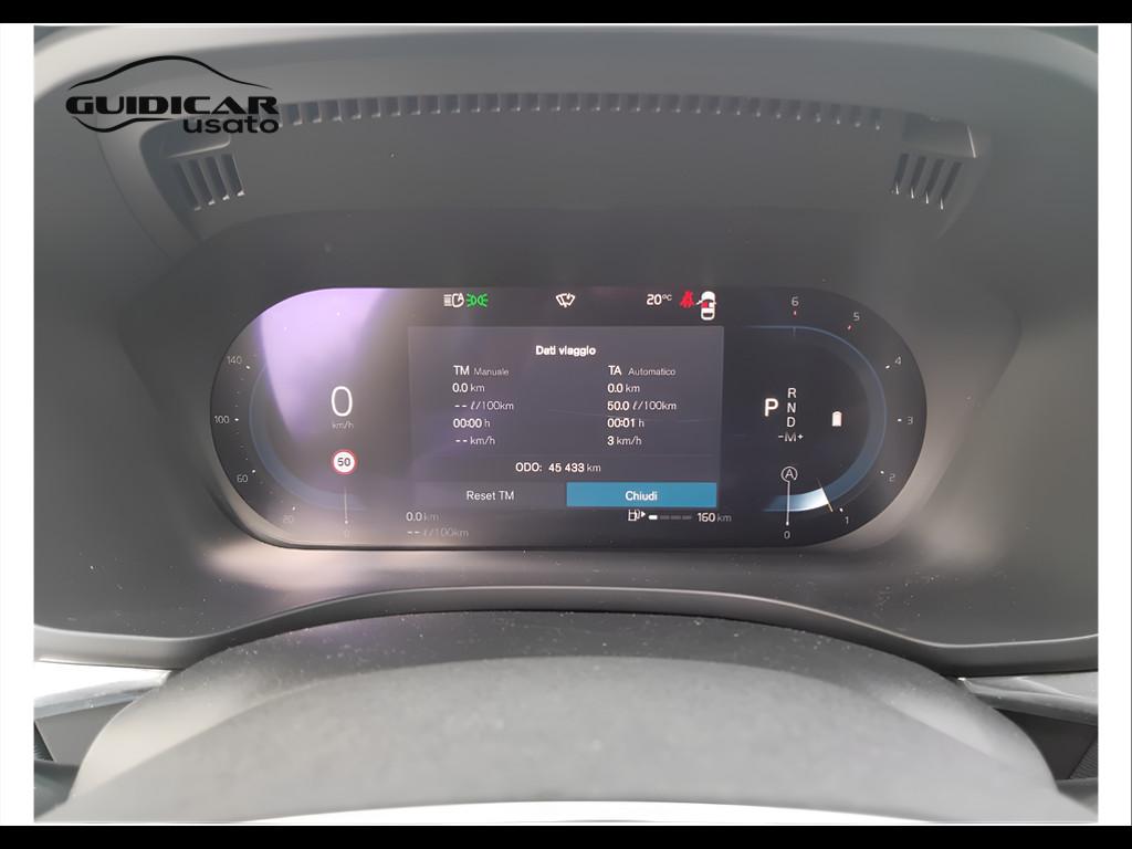 VOLVO XC60 II 2022 - XC60 2.0 b4 Plus Dark auto