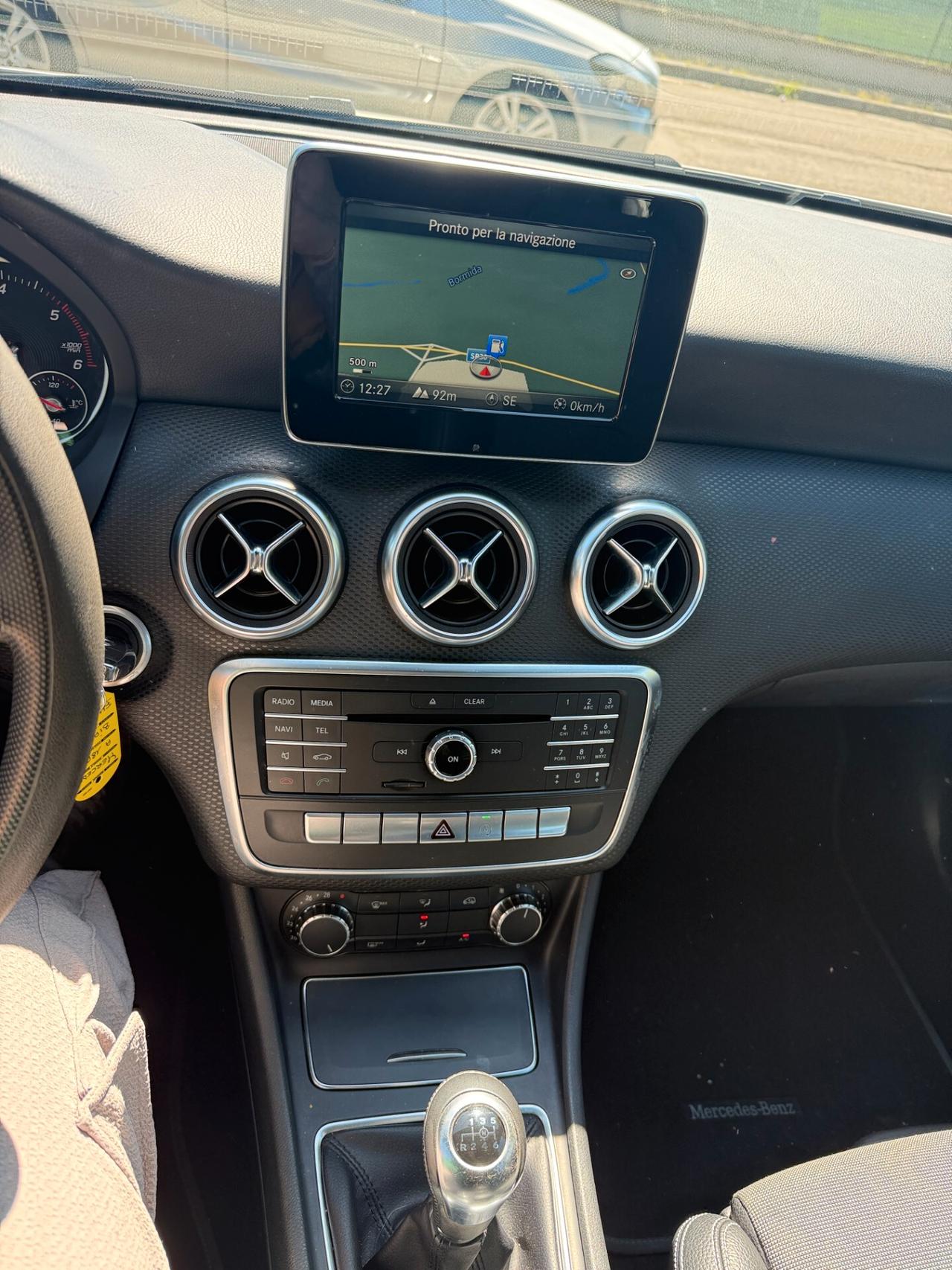 Mercedes-benz A 180 A 180 d Premium