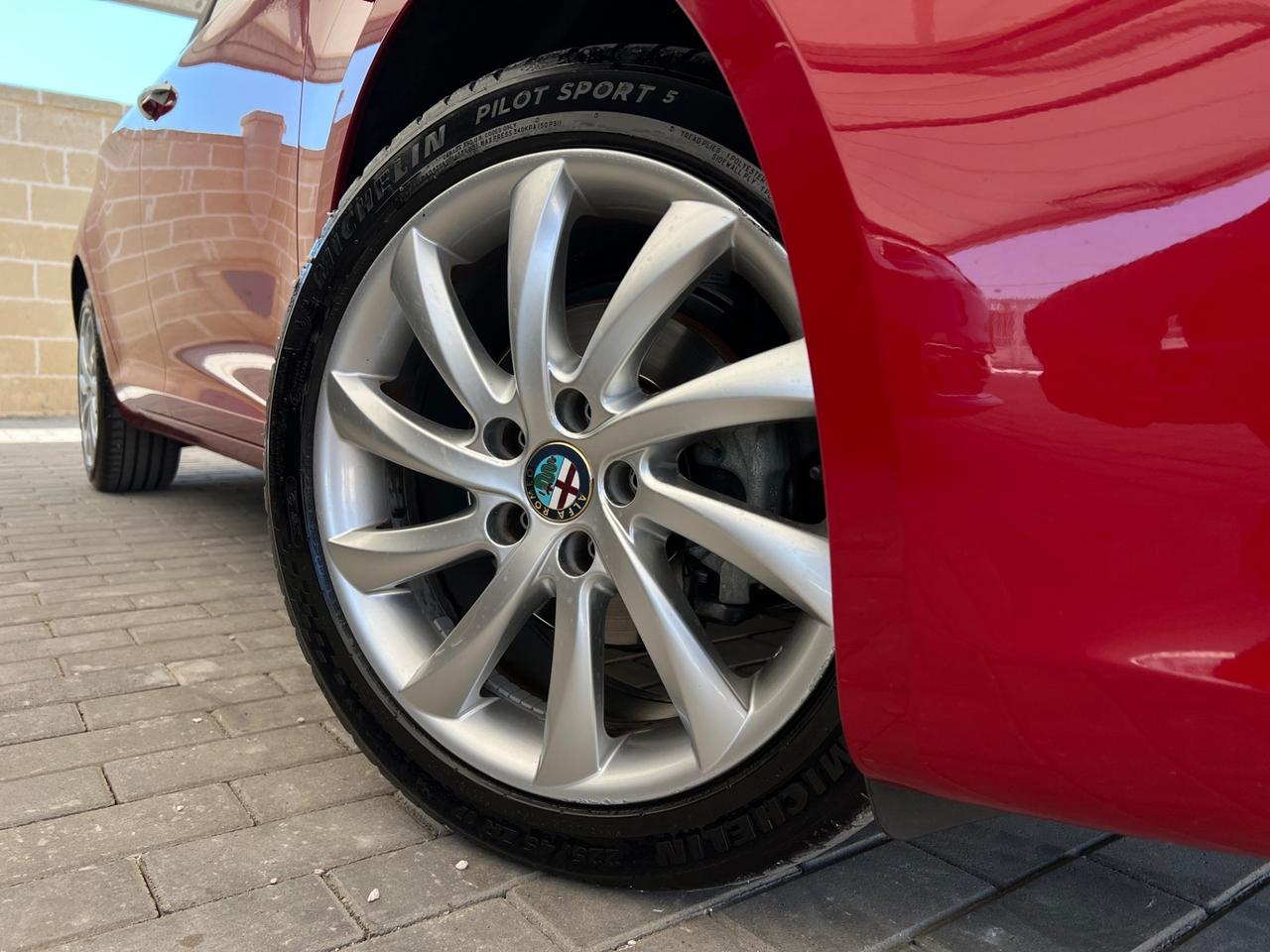 Alfa Romeo Giulietta 1.6 JTDm-2 120 CV Distinctive