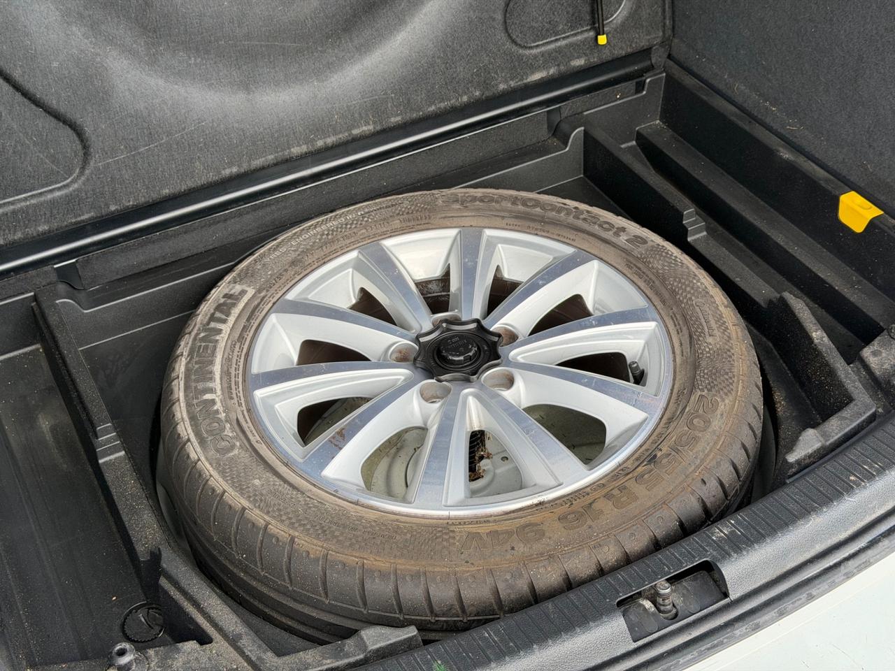 Volkswagen Touran 2.0 TDI 140 CV DSG Highline