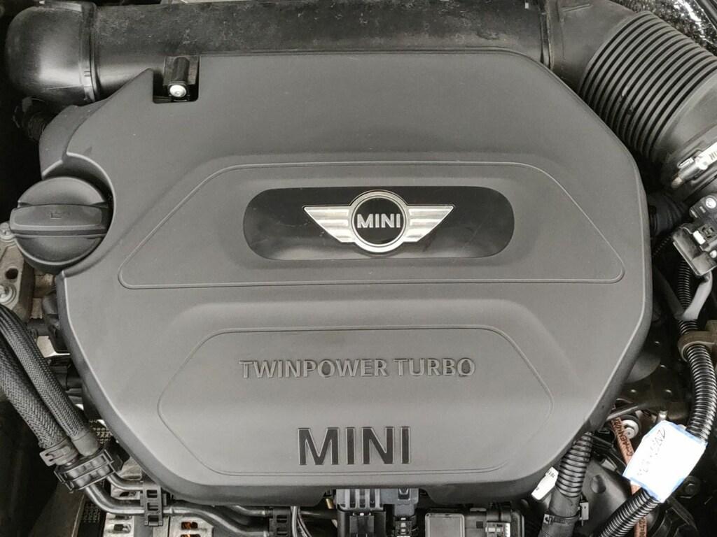 Mini Cooper D 1.5 D Cooper D Seven Auto