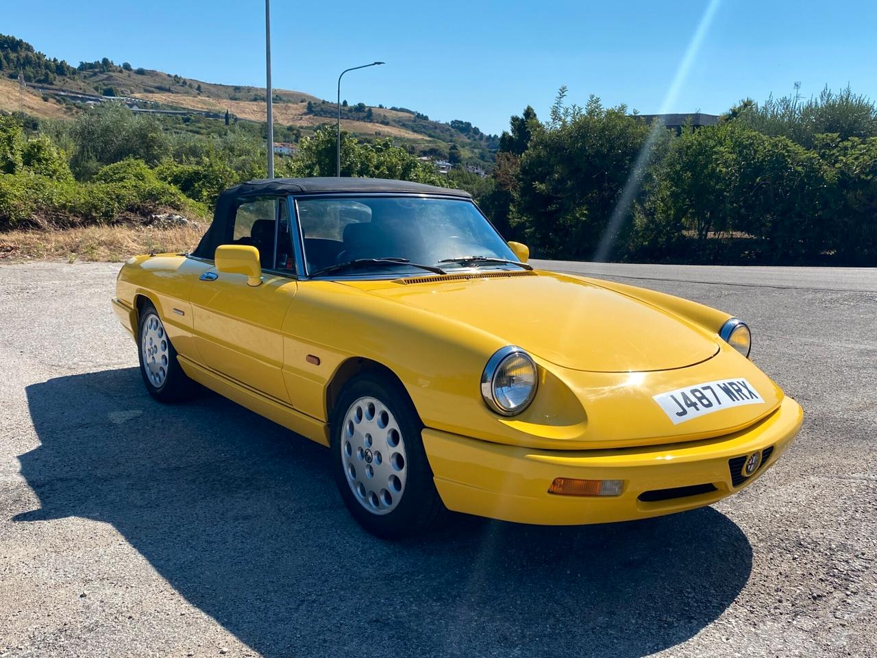 Alfa Romeo DUETTO SPIDER