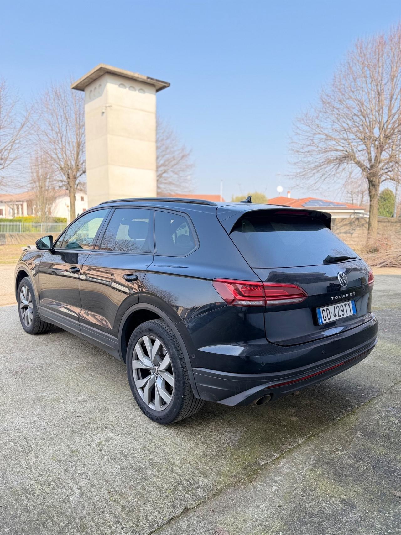 Volkswagen Touareg 3.0 V6 TDI SCR Elegance