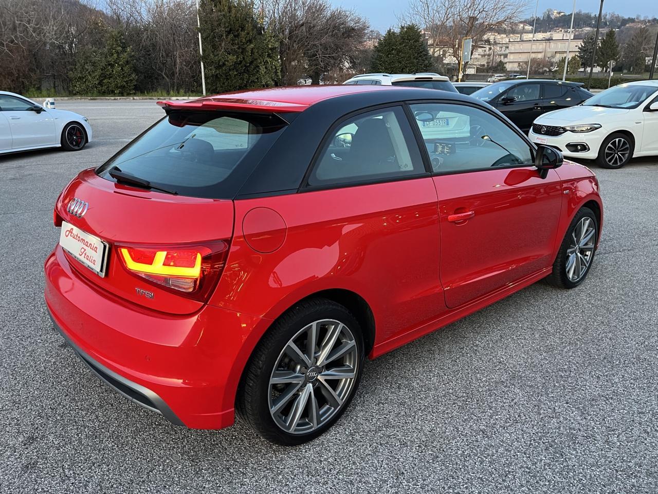 AUDI A1 3P 1200 CC 86 CV S.LINE