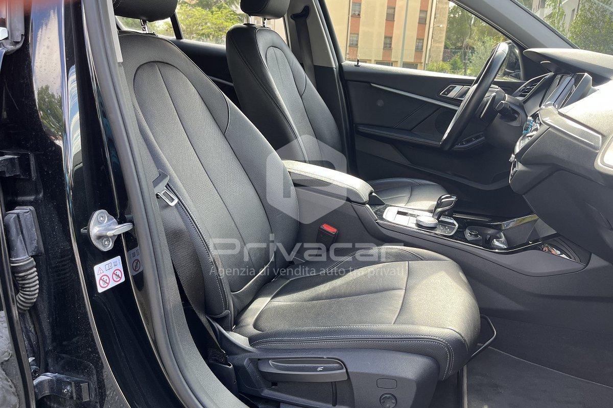 BMW 120d xDrive 5p. Luxury