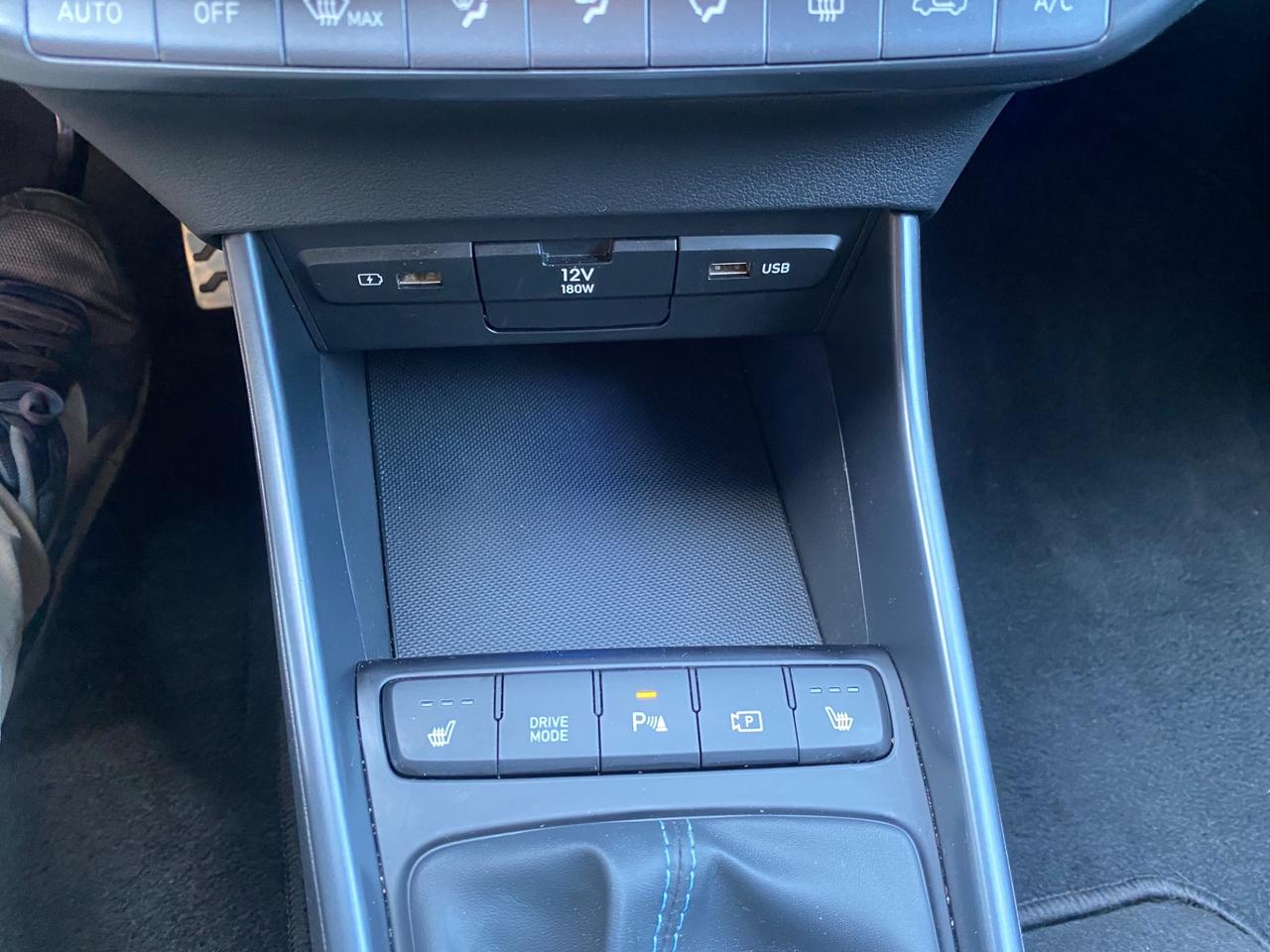 Hyundai i20 i20N 1.6 T-GDI N-Performance