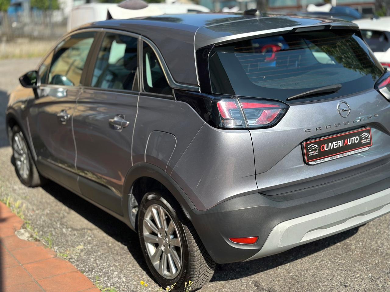 Opel Crossland 83cv Elegance CarPlay PREZZO VERO!