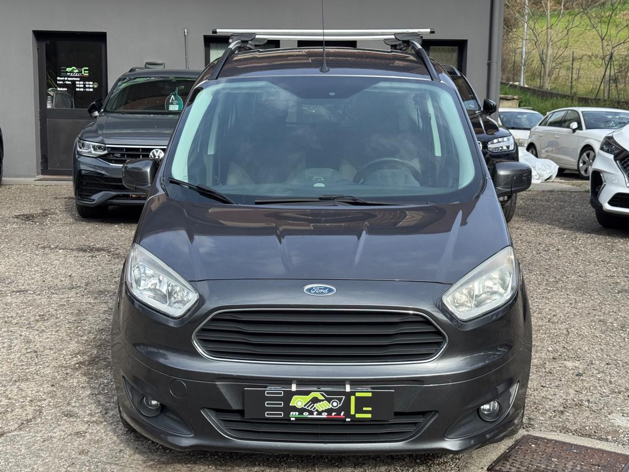 Ford Tourneo Courier Tourneo Courier 1.5 TDCI 75 CV Titanium