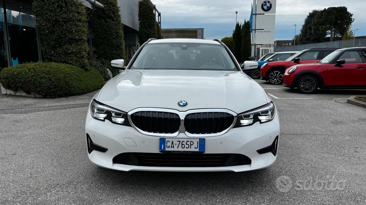 BMW 320D TOURING BUSINESS ADVANTAGE AUT.