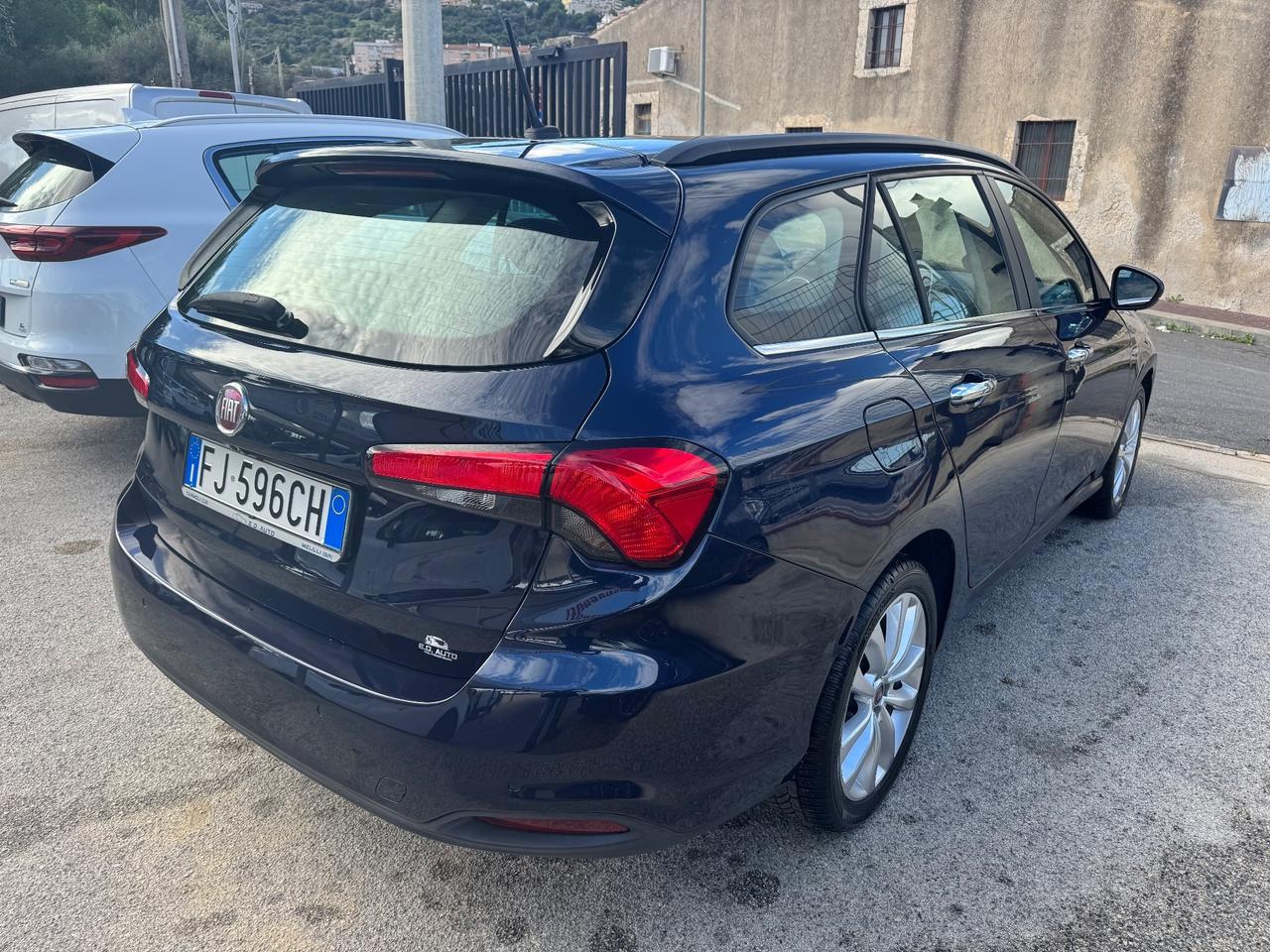 Fiat Tipo 1.6 Mjt S&S DCT SW Lounge